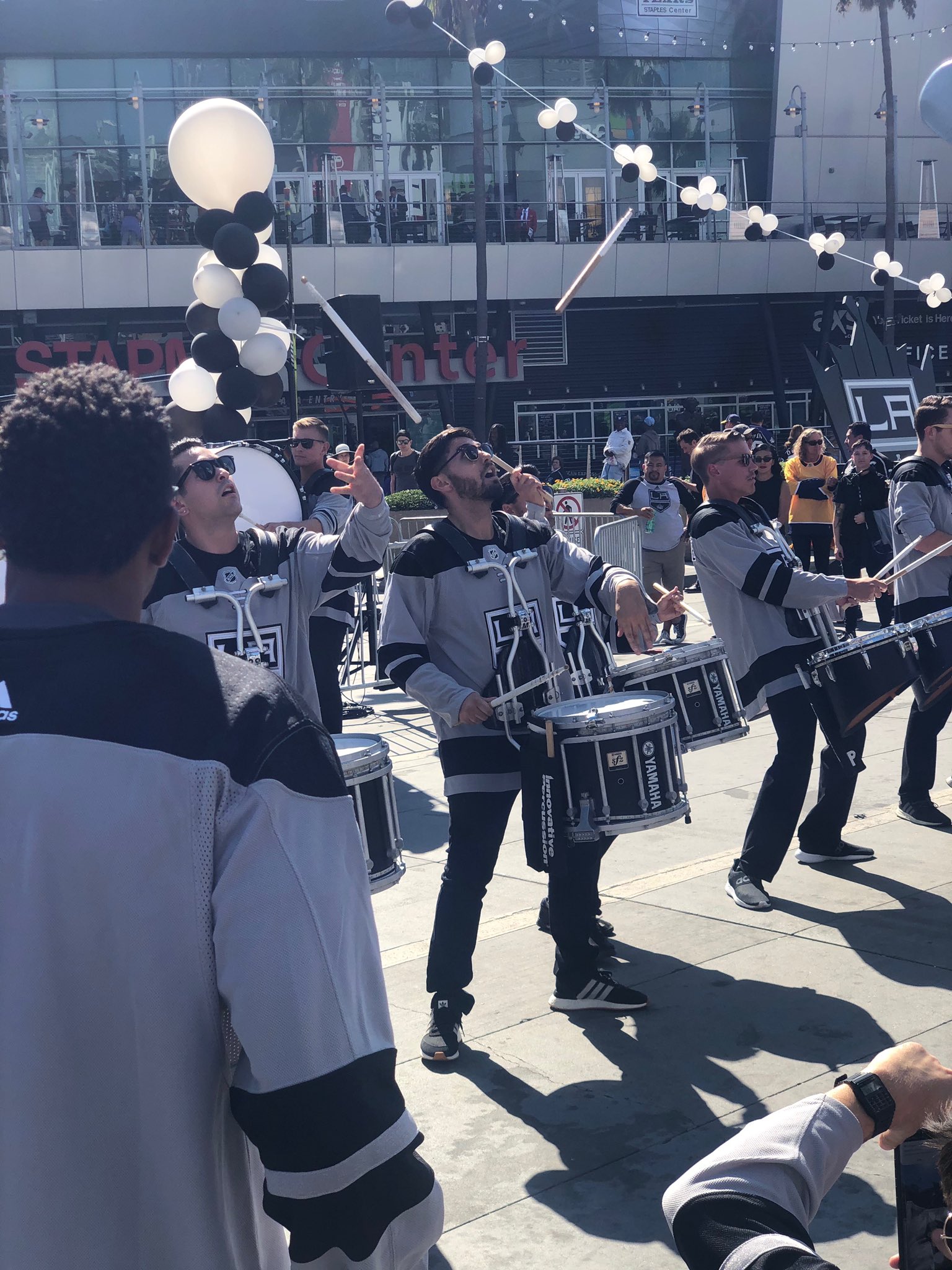 LA Kings on X: Drum line is hyping the crowd up 🥁 #GoKingsGo