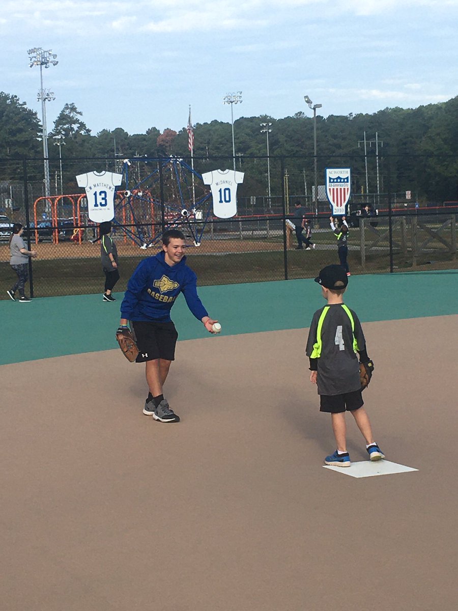 MHSBSBL's tweet photo. Extremely proud of our young men today as they gave their time to a group of awesome kids on the Horizon Pirates baseball team! #serve #BREATHINGFIRE #itsaboutothers #tribepride #horizonbaseball #mceachernathletics @McEachernHigh @McEachernSports https://t.co/SJvHcHyYT6