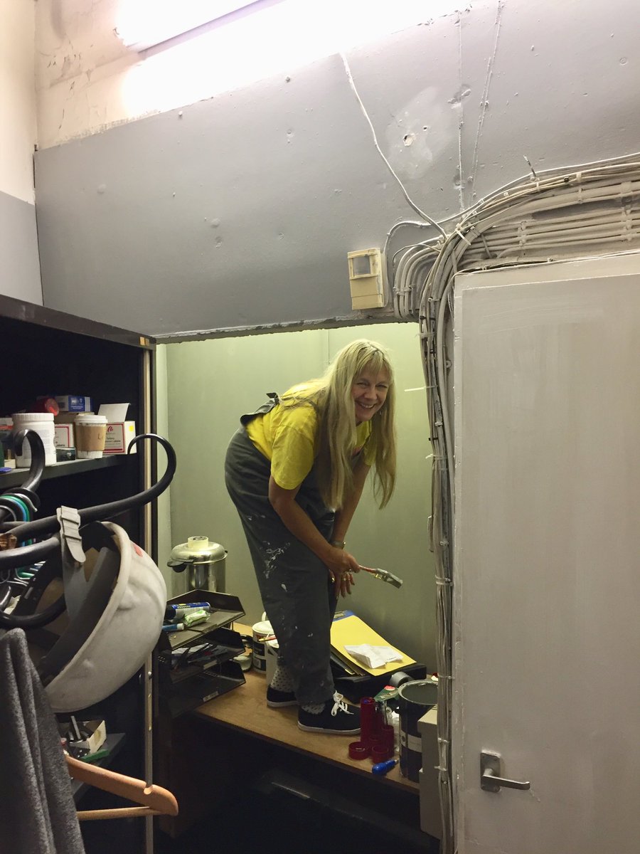 Unbelievably tired and unbelievably grateful to <a href="/melbergerac/">🌻Melbergerac</a> #idgiebeau @davespencered were getting there building the dream venue for <a href="/soandsoartsclub/">soandsoartsclub</a>