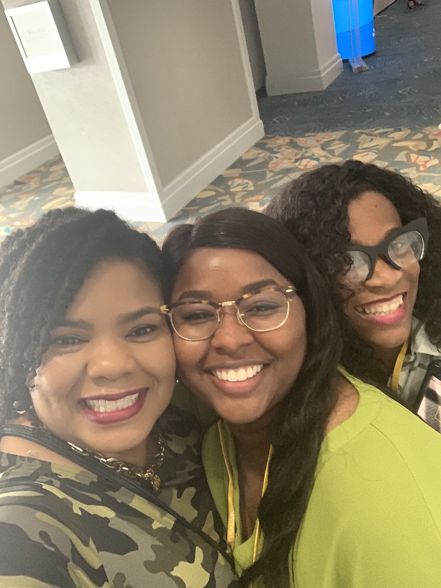 Residencies's tweet photo. @WaldenU #OrlandoResidency https://t.co/upoT1GNwY2