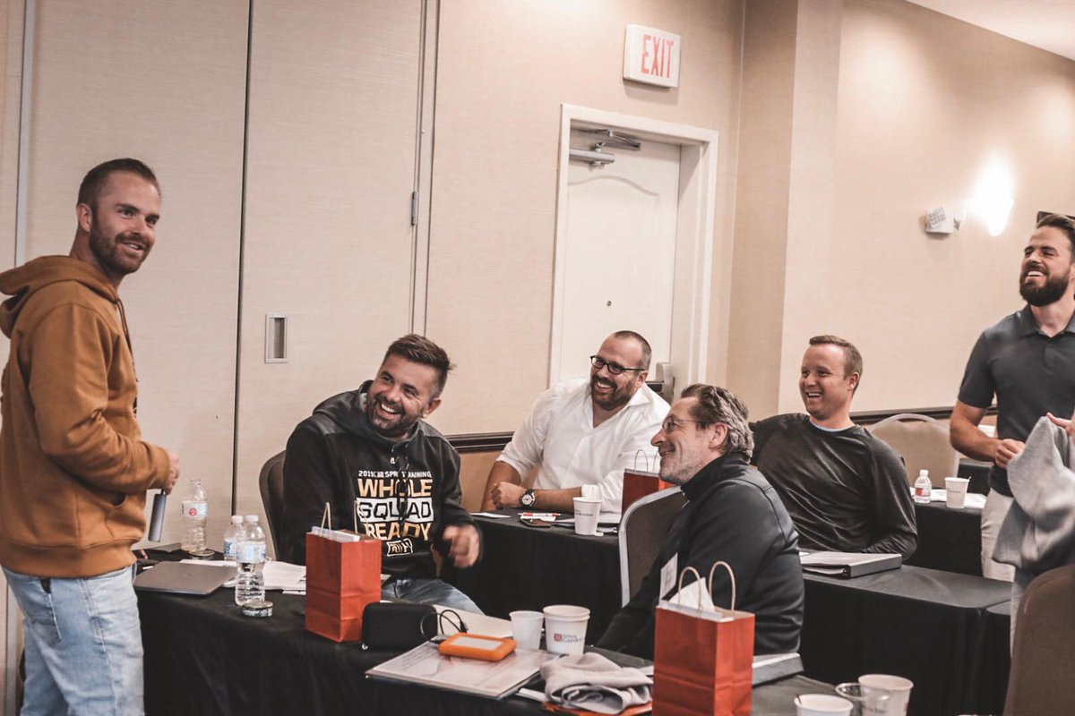Aquabags's tweet photo. What a terrific first day with this amazing line up of speakers!! (1/2) #strengthofskills #baseballskillsummit https://t.co/REUZRVIKPU