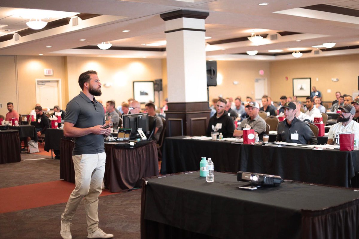 Aquabags's tweet photo. What a terrific first day with this amazing line up of speakers!! (1/2) #strengthofskills #baseballskillsummit https://t.co/REUZRVIKPU