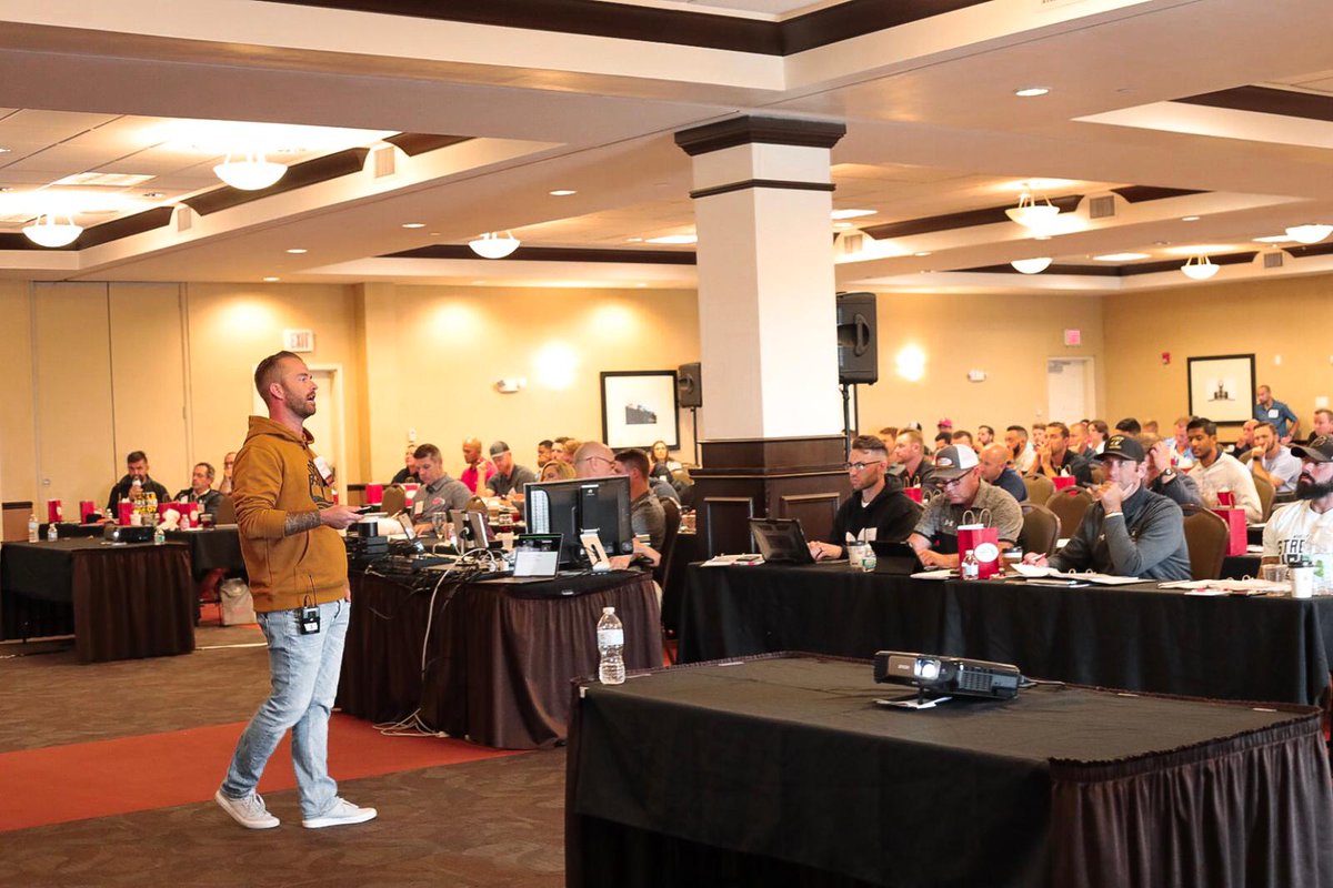 Aquabags's tweet photo. What a terrific first day with this amazing line up of speakers!! (1/2) #strengthofskills #baseballskillsummit https://t.co/REUZRVIKPU