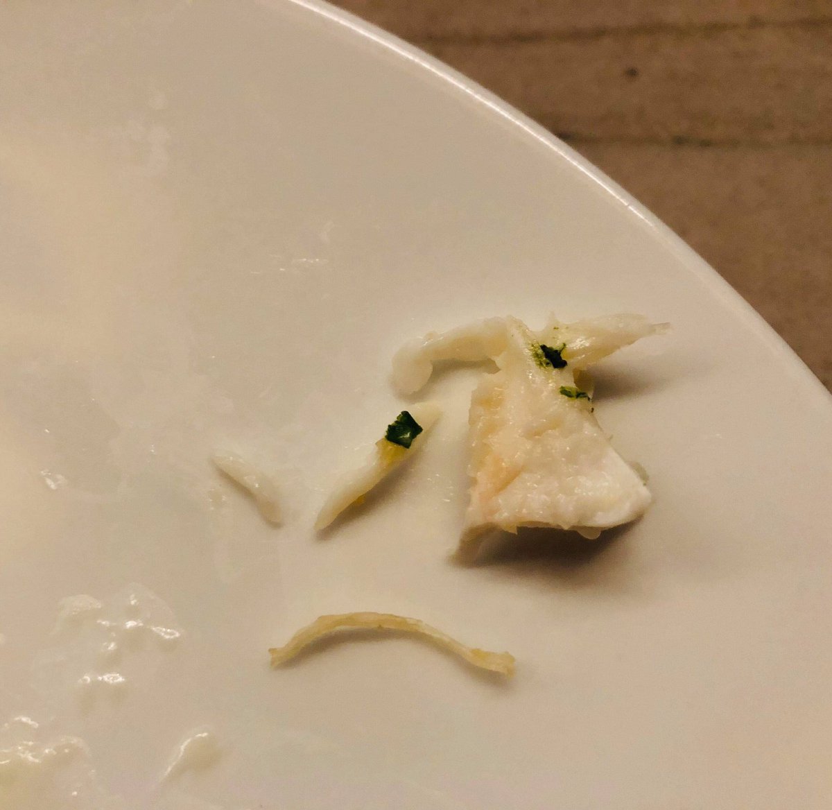 sajrules2003's tweet photo. Big fan of Gordon Ramsey! My wife took me to a Gordon Ramsey restaurant for my birthday! #GordonRamseySteak @harrahsresort  #Servewhatyoupreach This is what was served! Crab shells! @GordanRamsay_ https://t.co/nV7sQYZXo5