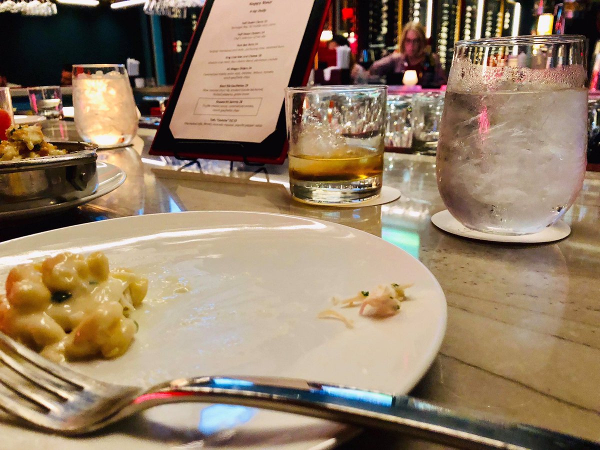 sajrules2003's tweet photo. Big fan of Gordon Ramsey! My wife took me to a Gordon Ramsey restaurant for my birthday! #GordonRamseySteak @harrahsresort  #Servewhatyoupreach This is what was served! Crab shells! @GordanRamsay_ https://t.co/nV7sQYZXo5