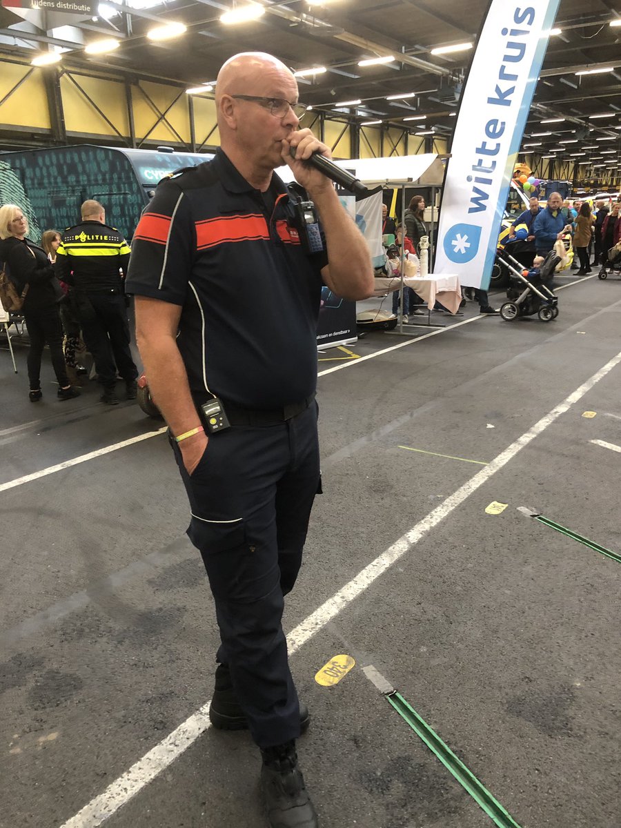 caroline_009's tweet photo. 🔥Westlandse Brandweerwedstrijden gewonnen door Maasdijk! 🏆Proficiat 🚒 Top geregeld Monster 👨🏻‍🚒👨🏻‍🚒 en de hele dag van duidelijke uitleg voorzien door spreekstalmeester 🎤@heewilco 
Meedoenisbelangrijkerdanwinnen #VeiligheidsdagWL Trotse regionaal commandant VRH  @estherlieben 👏 https://t.co/UYaNRkEKfS