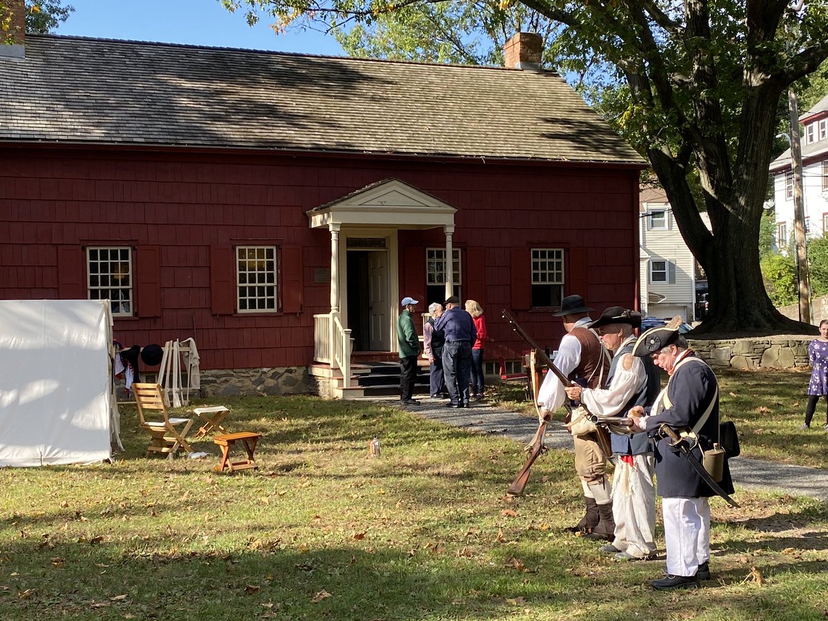 KenJenkinsNY's tweet photo. At Jacob Purdy House in #WhitePlains part of the @I_Love_NY “Path Through History” weekend Open House at Jacob Purdy House in White Plains.  https://t.co/vz49FWECgu #PTHWeekend #MyWestchester https://t.co/MHFD6r7AHT