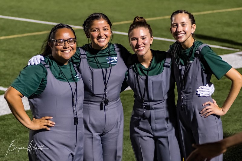 MommyFerg's tweet photo. Cutest little Drum Majors EVER! 💚🎶💚🎵💚#Prodigal19  @GoPirateBand https://t.co/ZUa4hd6MA2