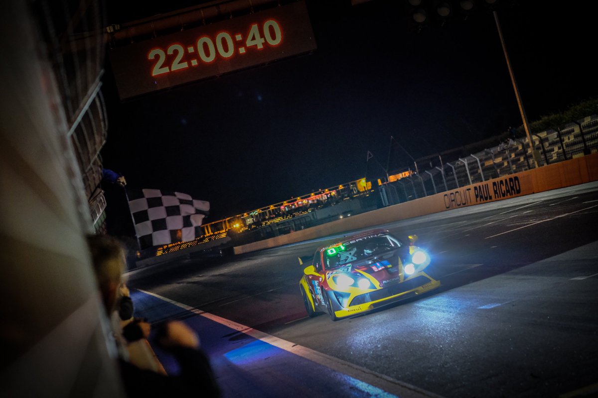 ffsa_gt's tweet photo. 🏁 COURSE 1 🏁

Premières pour @MirageRacingFr  et Full Motorsport, AGS Events monopolise les titres en Am ! #FFSAGT @PaulRicardTrack 

📄 Rapport complet : https://t.co/8tLIHxfBOm https://t.co/t5rLDCgeFo