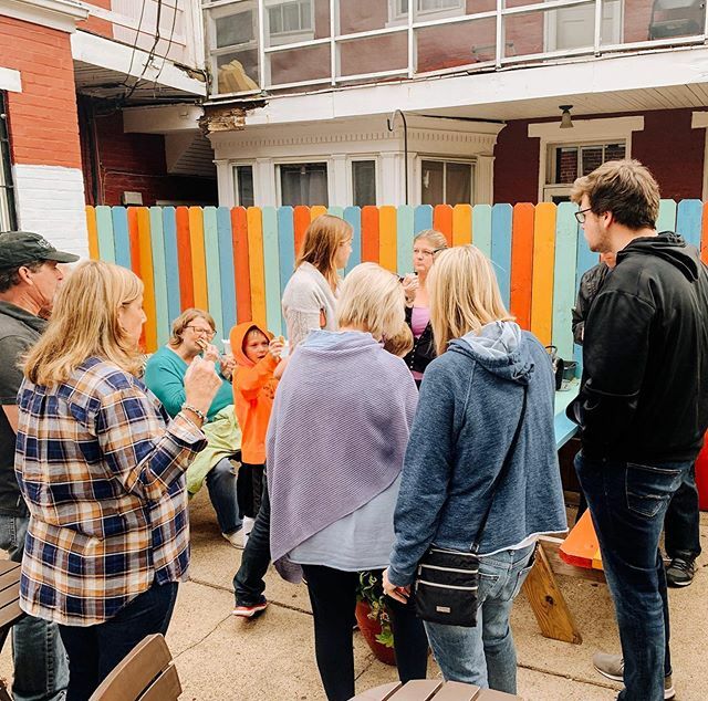 Today was a delightful day for a food tour! There were salads, beer, pastrami sandwiches and more! Who’s joining us tomorrow? ift.tt/2B90FYQ