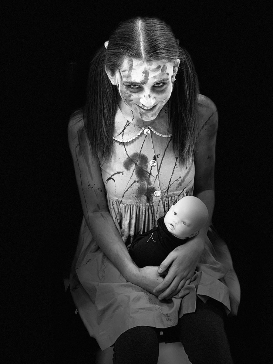 Join us tonight at Rowlett High School for Haunted Halls.  8pm - 11pm. $10 at the door or bring a canned good and get in for $5! <a href="/Lettfootball/">Rowlett Eagle Football</a> <a href="/lettsing/">Rowlett HS Choir</a> <a href="/RHS_Eagles/">Rowlett High School</a> <a href="/rowlettsoftball/">Rowlett Softball</a> <a href="/RowlettTexas/">City of Rowlett, Texas</a> <a href="/LettHoops/">Rowlett HS Basketball</a> <a href="/RowlettStuCo/">LettStuCo</a> <a href="/BlakeyNet/">Carmen Blakey</a>