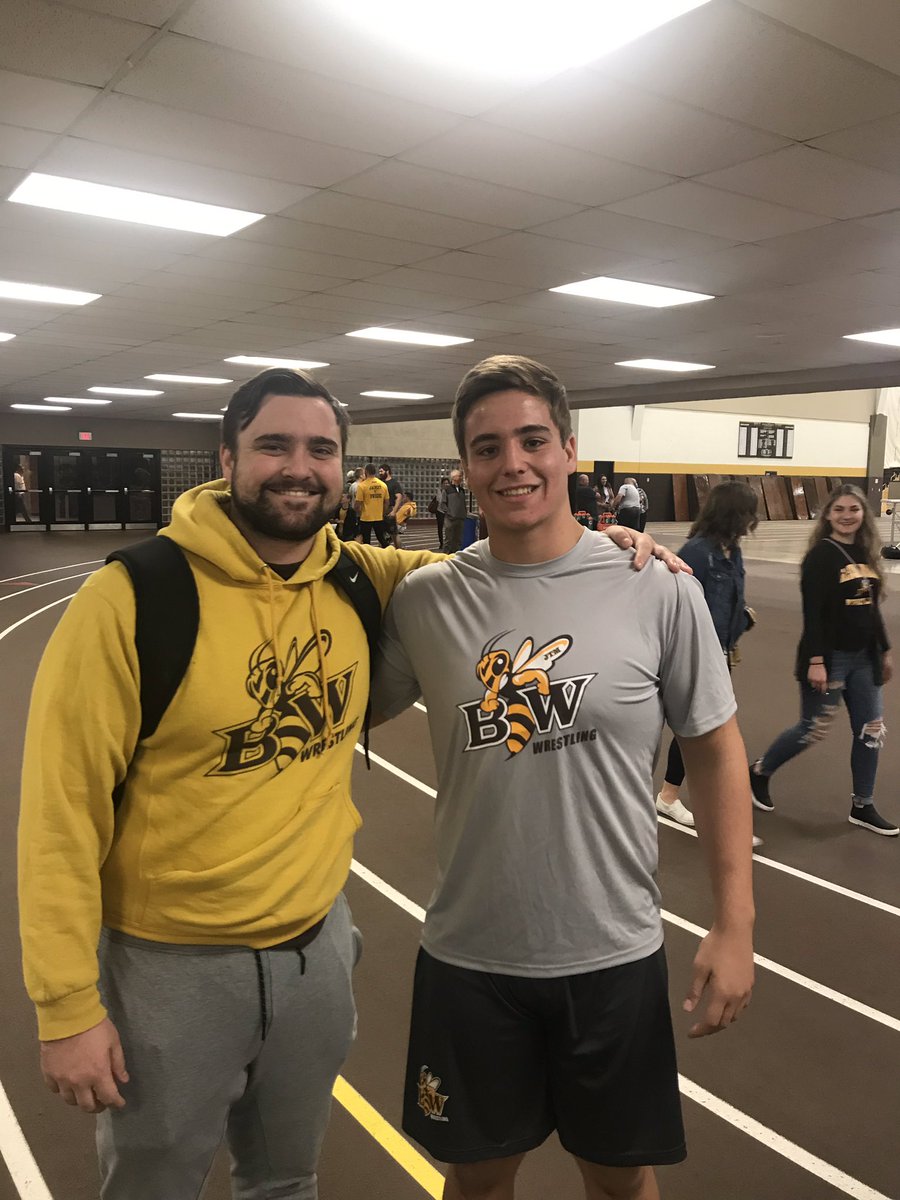 BHHSWrestling's tweet photo. @grathburn65 class of ‘19 and Coach @GrantRathburn class of 14 working at Baldwin Wallace wrestling practice. #hawkalumni #stateplacers #centraldistrict @BishopHartley https://t.co/hl3x0ziFei