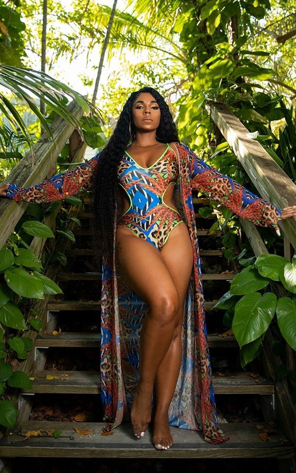 Ashanti is 39 today, still so fresh Happy Birthday 