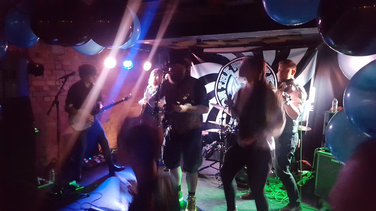 Enjoying <a href="/TheWhiskeyRebe1/">The Whiskey Rebellion</a> 

Oooh yeh! 🤘