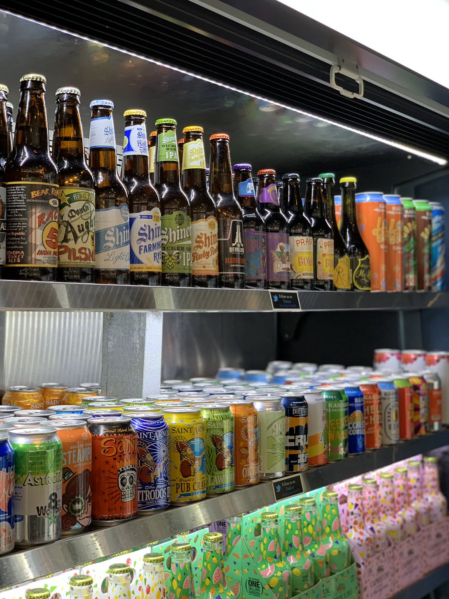 ExclusiveFood3's tweet photo. Load up on your #CraftBeer for @astros vs @Yankees tonight in #Houston! #mlb https://t.co/Qa2k9iaEnL