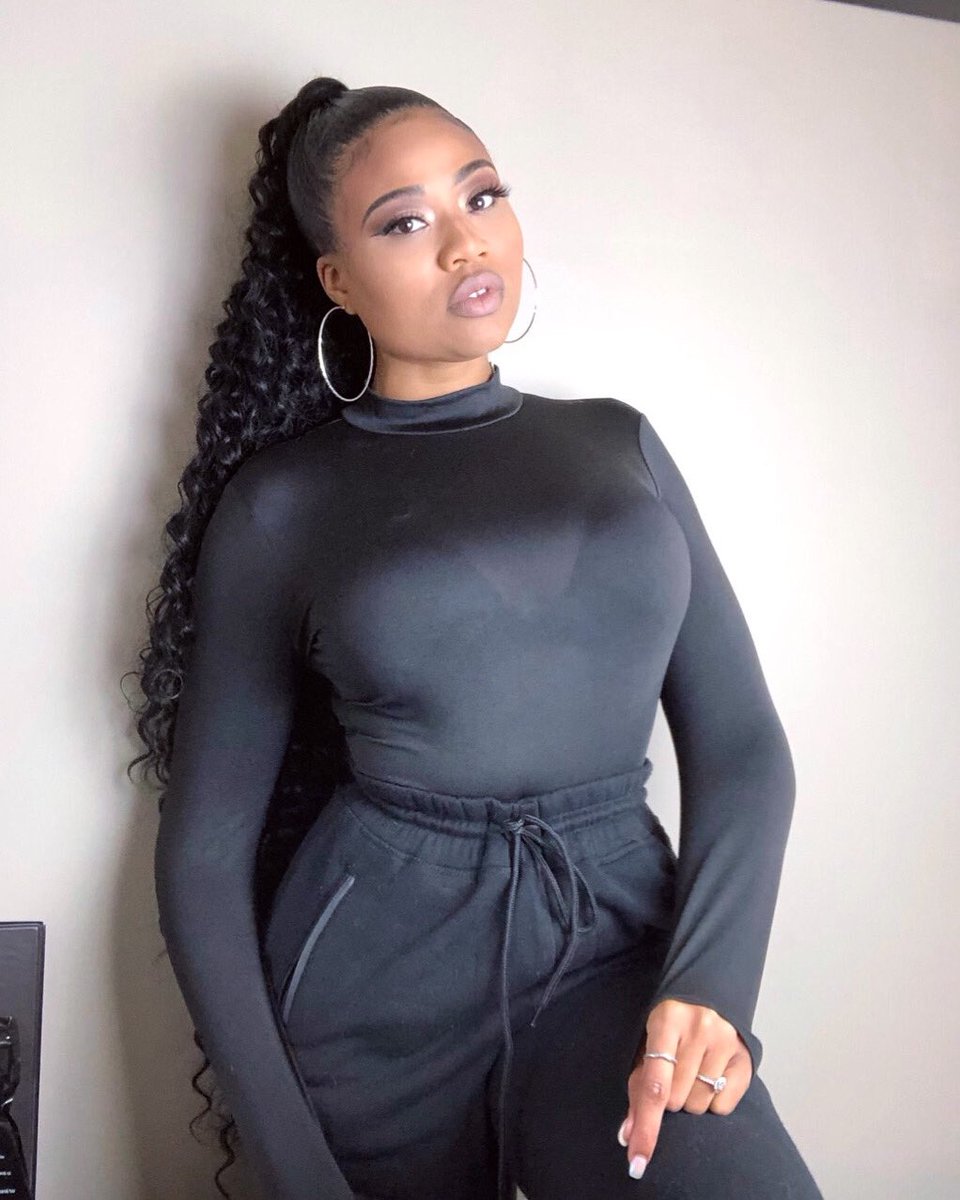 Mrs. B Hawkins tweet media