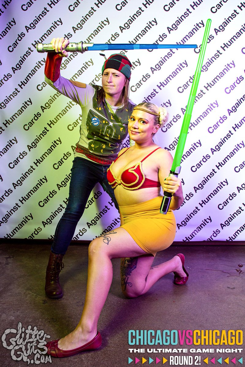 GlitterGutsy's tweet photo. Cosplaying hosts + guests at the @CAH/@Do312 game night #ChicagoVsChicago!
(We may have to start playing with alternative lenses/styles/gels with every step-and-repeat we get asked to do; they're just SO much less exciting than portraits otherwise) #FultonMarketChicago https://t.co/t1g7nGNM3o