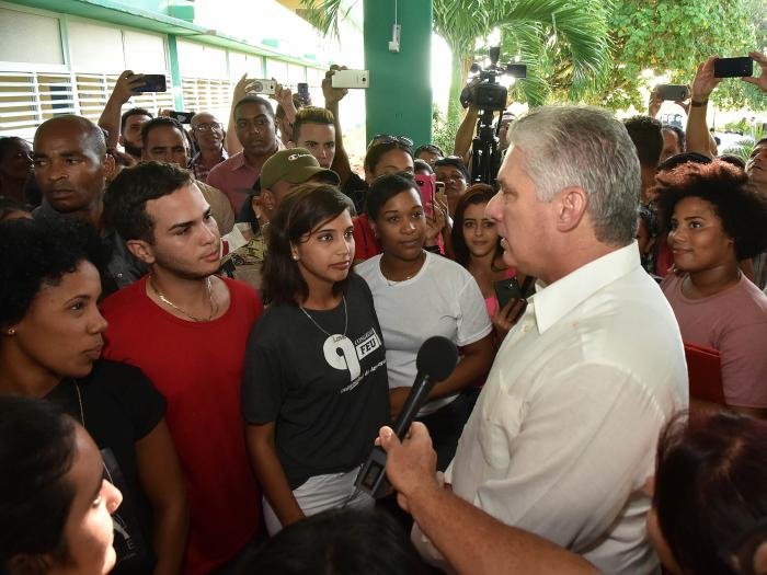DrRobertoMOjeda's tweet photo. @DiazCanelB presidió la inauguración de la nueva sede de @UnivArtemisa, institución que cuenta ya con 24 carreras, expresión del fortalecimiento de la educación superior, pese al genocida bloqueo. #SomosCuba #SomosContinuidad #VamosPorMás @CubaMES https://t.co/kNJO8TWtj6