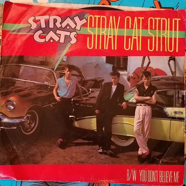 RD80s's tweet image. I can officially say "I've got cat class and I've got cat style." #straycats #45record #80s 
 instagram.com/p/B3iPtPXANNm/