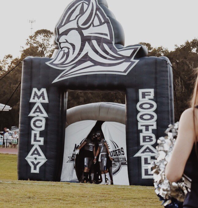 👾 <a href="/brechth3/">Brecht</a>