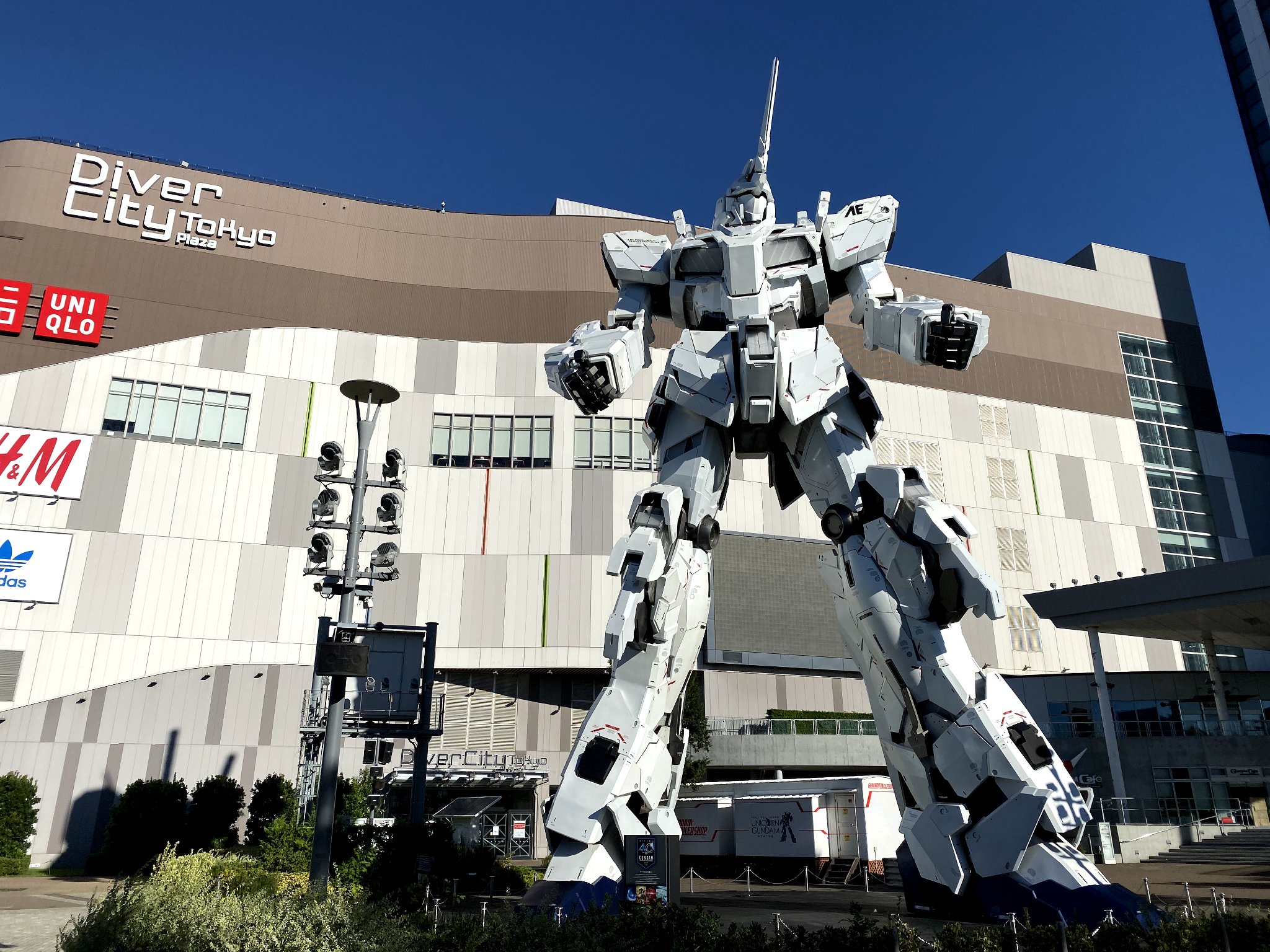 タカゾウ お台場ガンダムは 台風19号の風雨に耐えて無事でした T Co Ksr3qcqcn7 Twitter