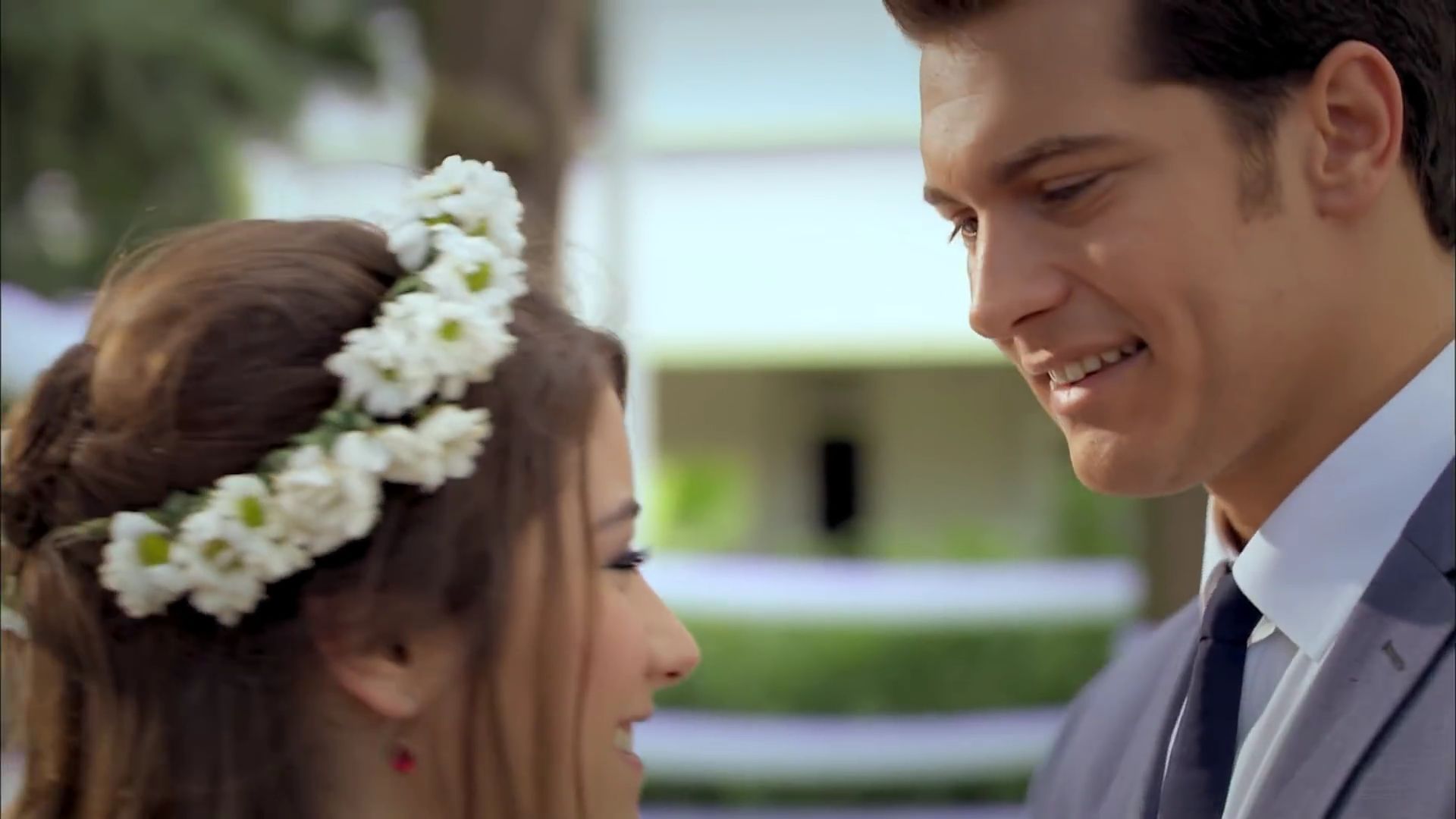 Фериха и эмир. Ее звали фериха. Я назвал ее фериха - adini feriha koydum. Я назвала её фериха турецкий сериал. Турецкий сериал я назвал её фериха6.