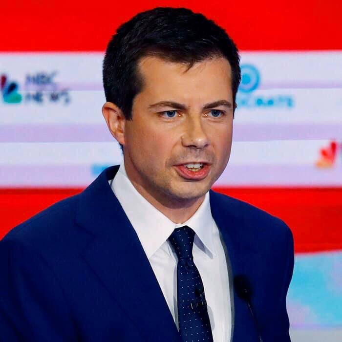 #PeteButtigieg #ChastenButtigieg, & their dogs Truman &Buddy are giving me relationship, family, &life goals as well as political hope! Can we replace the dud with a stud as #POTUS?#LGBT #BuddyButtigieg #TrumanButtigieg #MayorPete #PeteForAmerica #PeteButtigieg2020 #Buttigieg2020