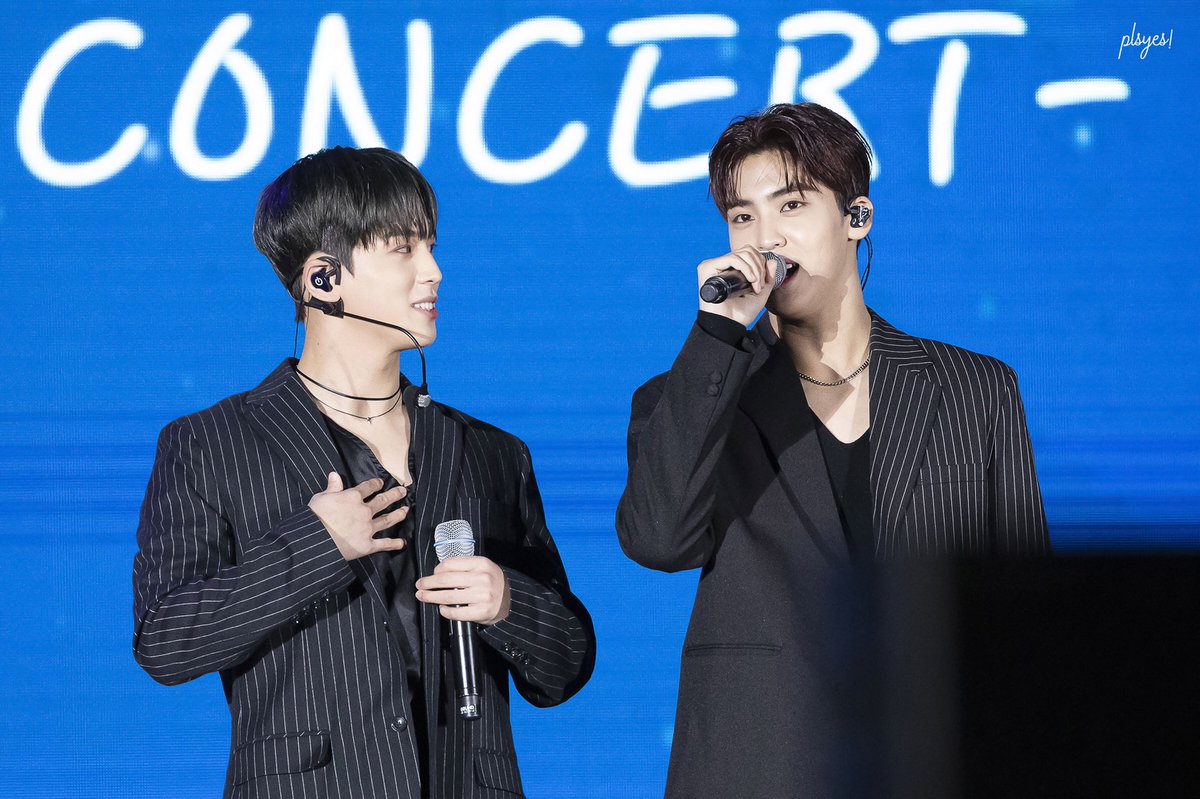 pleasesayyes415's tweet photo. 191012 정읍 K-POP 콘서트 #김국헌 #국헌 #송유빈 #유빈 https://t.co/rYkRXazM7C