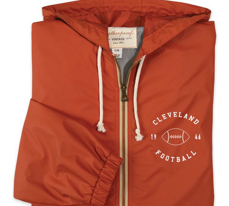 emilyroggenburk's tweet photo. Gameday giveaway! Giving away a $50 gift card to https://t.co/jkwZzm8Wah RT to enter!!! And check out our new vintage fall jacket! 🏈🍁🎃🍻

Let’s get a win!!! https://t.co/CCfUbjMCxE