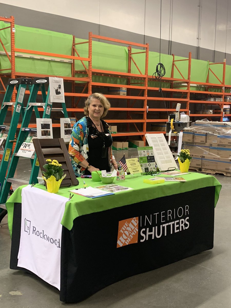 kellybrws's tweet photo. At again at #1012 Camarillo Home Depot #leadsinsaleswin Solange has obtained at least 7 leads so far today while I PK associates. @RockwoodShutter @OrmondLsormond @DianeLizette @JordanMRWS https://t.co/XoNyahKsfu