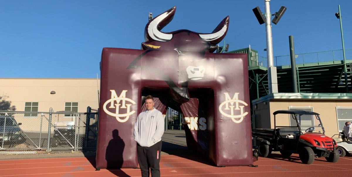 BoatsJohnson79's tweet photo. Great time @CMUMavsFootball thank you for having me out @CoachMartinMavs @RussMartin13 https://t.co/HbD5gCqxLA