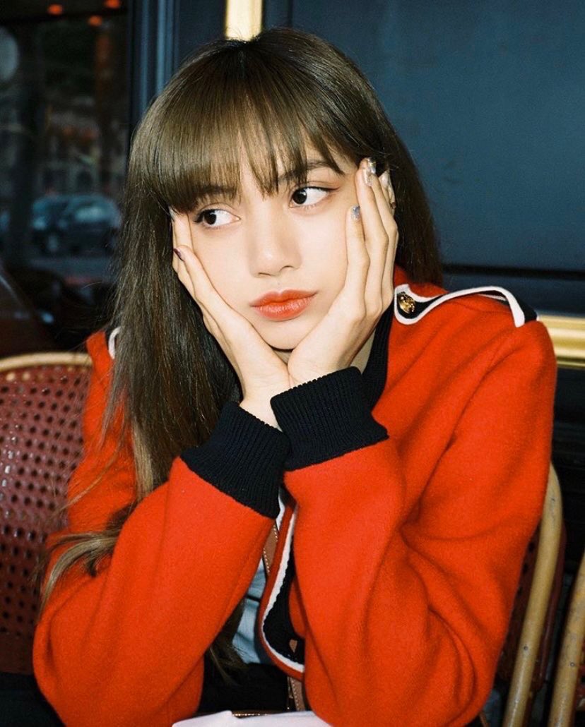 intoblackpink47's tweet photo. our little babie is on Paris❤️💖
#LISA #LISA26MParty #LALISA https://t.co/guLPuFI42j