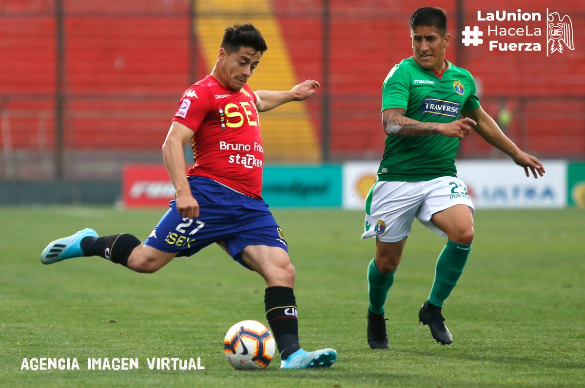 UEoficial's tweet photo. 📸👉 Las mejores postales de nuestra clasificación a la semifinal de #CopaChileMTS2019🏆🇨🇱 ante @audaxitaliano  

¡Gracias por el apoyo, hispanos!💪⚽️ 

#LaUniónHaceLaFuerza https://t.co/LNMRbwXKqR