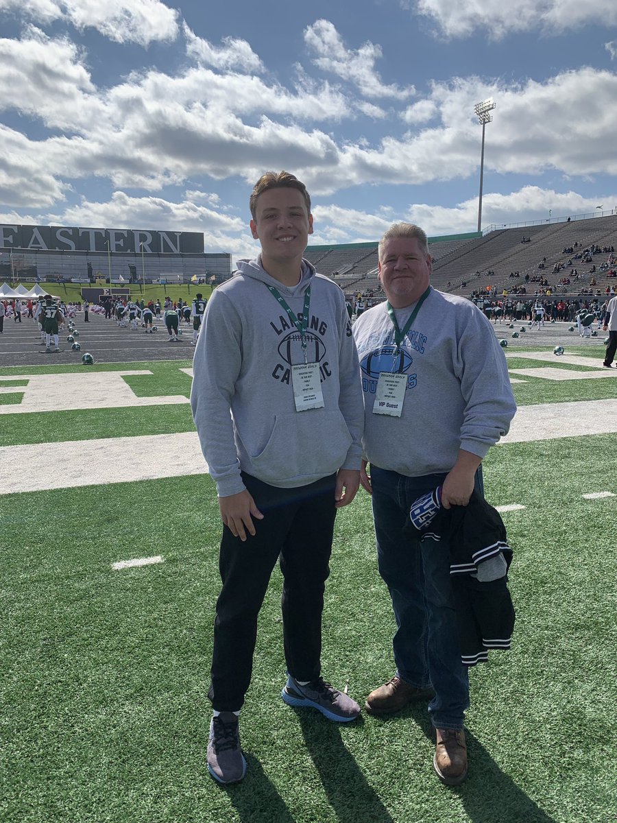 NylanderCharlie's tweet photo. Great atmosphere at Eastern Michigan, had a great time @CoachRobReeves @CoachSamSewell https://t.co/uFLNzQ9kOv