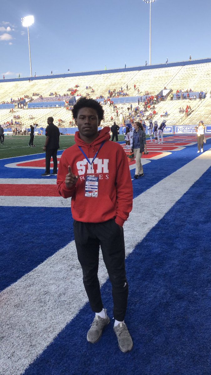 camdamone's tweet photo. Had a great time visiting Louisiana Tech University! Thanks for the experience🙌🏾 #noLimiT21 #BootDogs #SipDogs @LATechFB @LATechFBRecruit @STHFootball @CoachMcGuire16 https://t.co/QFZQzWmeAa