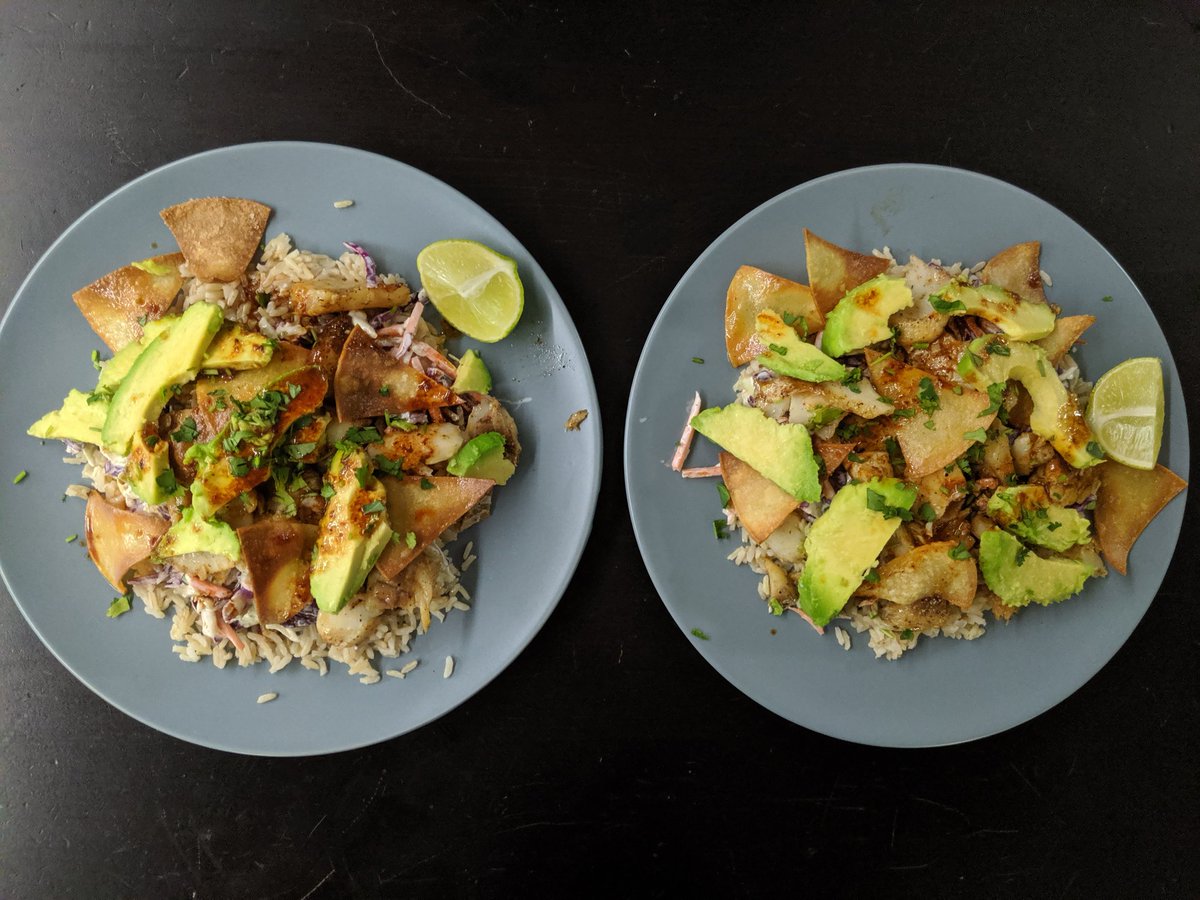 brwyatt's tweet photo. Fish Taco Bowls with Crunchy Slaw and Homemade Tortilla Chips #PlatedPics #MealsWorthMaking https://t.co/yIzeaVMG5Y