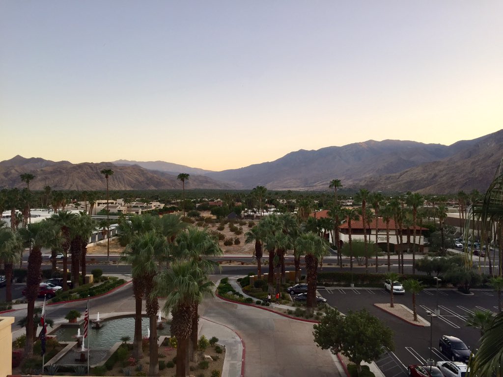 lizlegge's tweet photo. Arrived in Palm Springs for #SciX2019, what a great place to have a conference! Looking forward to a week of science and networking @FACSSnetworking https://t.co/wvHWBl9Alq