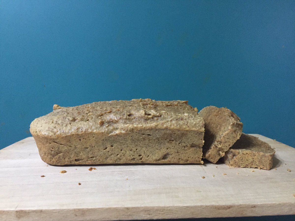 MichelleLucero's tweet photo. My first try on Almond Bread. 🍞 
With the help of my niece and nephew. 👩🏻👦🏻
Recipe inspired by @lauraprepon’s @thestashplan 
#AlmondBread #StigBlitz #Blitzkrieg #Stiglitz https://t.co/wGrR0RFk0a