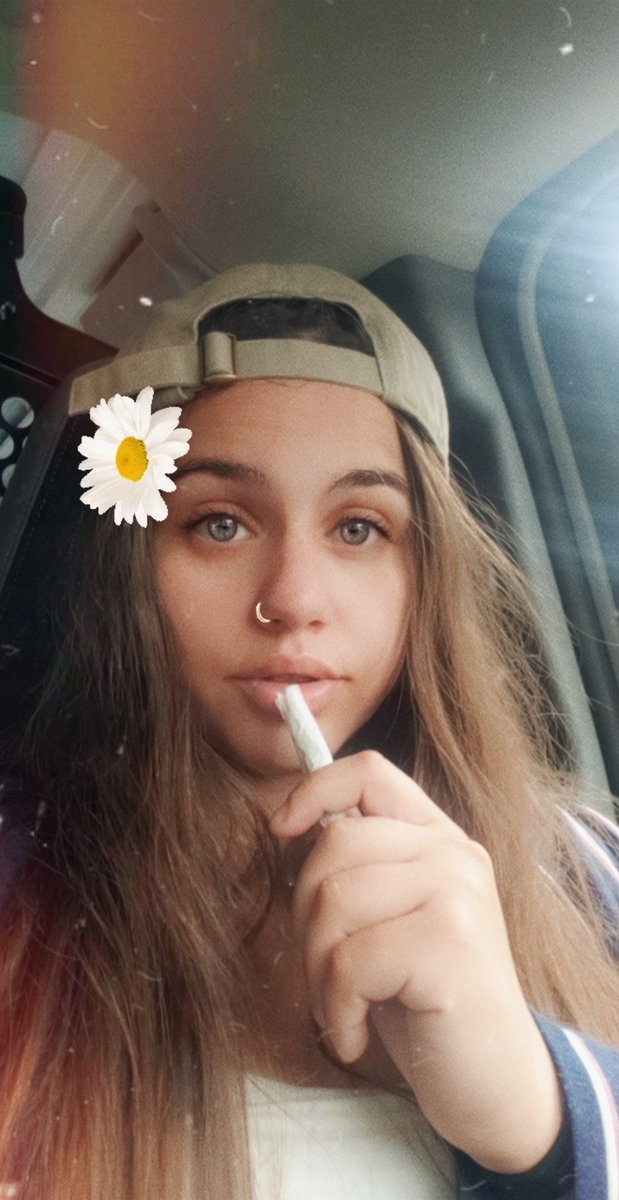 AriebellasR's tweet photo. She got pressure 💕☮ https://t.co/UKxp4vQVUy