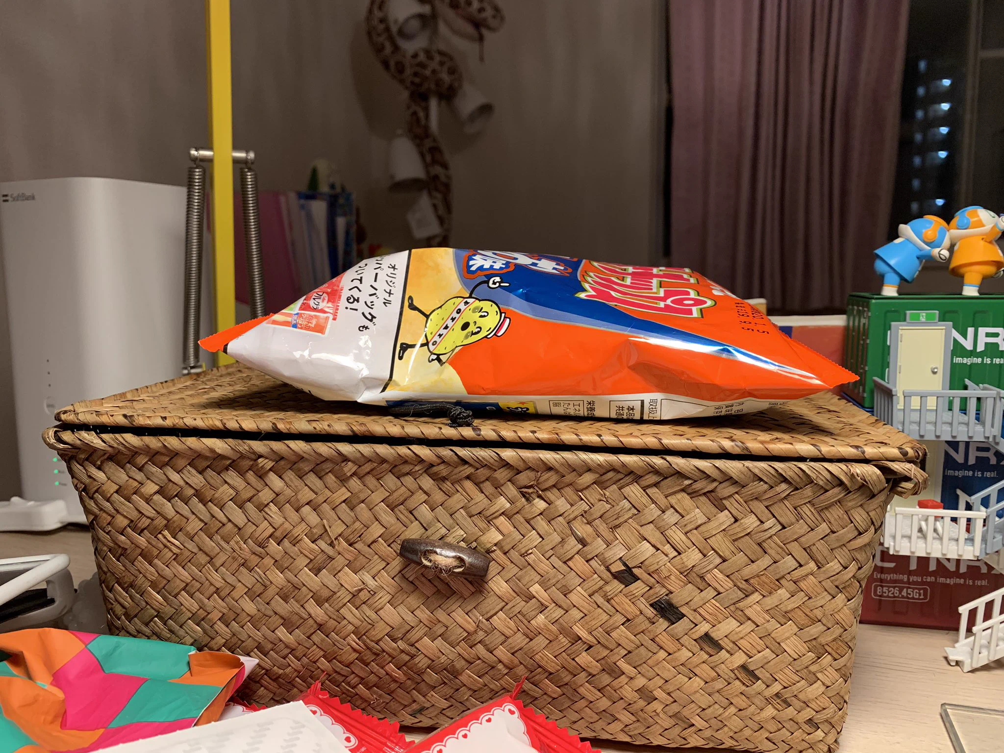 @biophychemistry ここぞとばかりに実験してて好きw
うちのポテチの袋はたいして膨らまずがっかりしましたw 