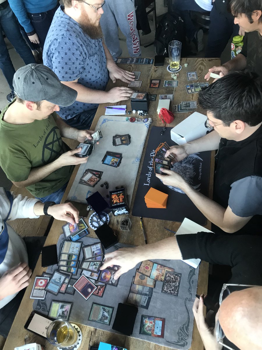 PitcastPod's tweet photo. The Lords in-action at the Fall Brawl.
#lordsofthepit #chicagooldschool #oldschoolmtg #OS95 #btfooc https://t.co/rAhR5iCoXJ
