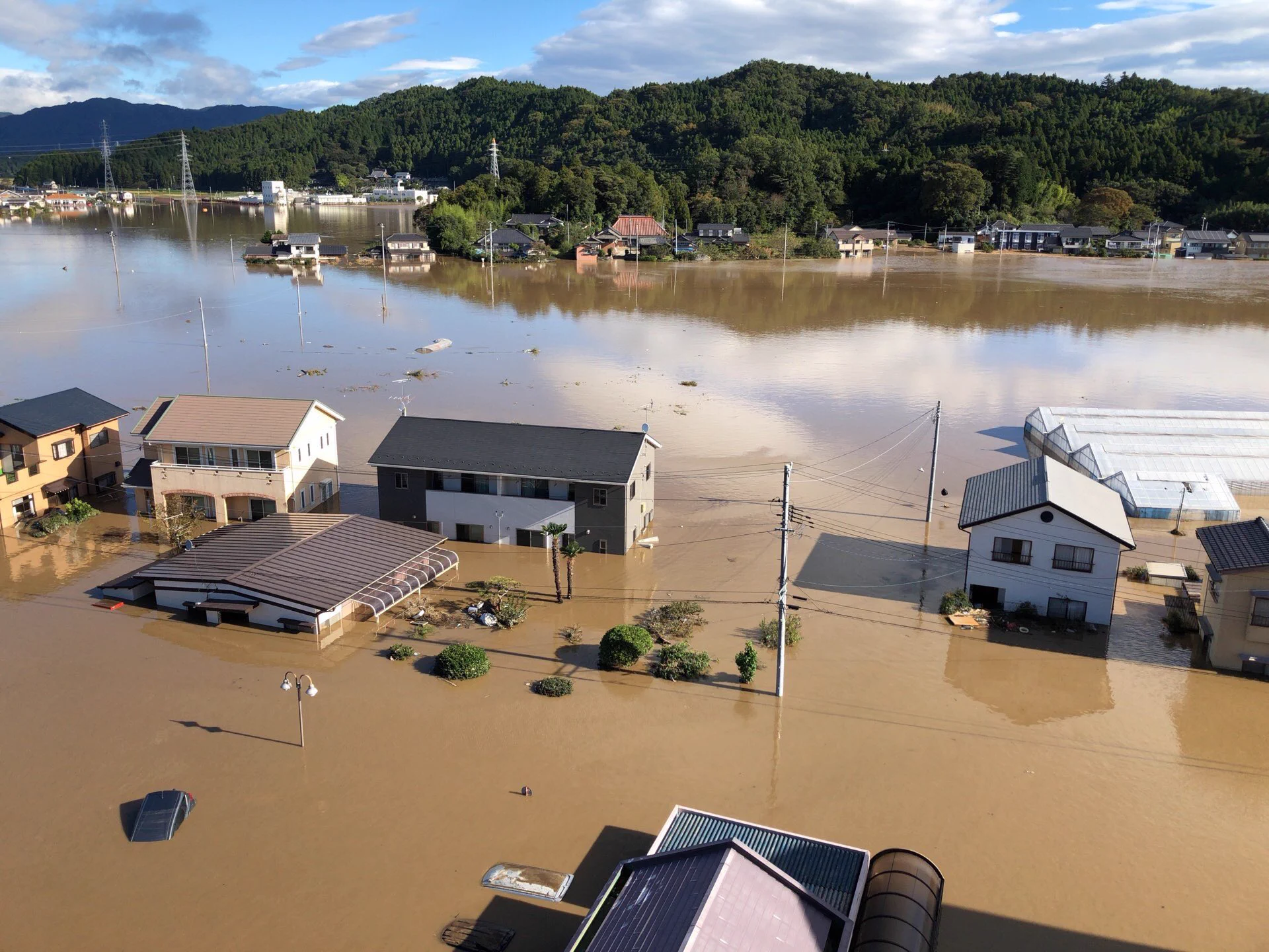 【拡散】福島県いわき市・救助や支援お願いいたします！！助けて下さい！！
