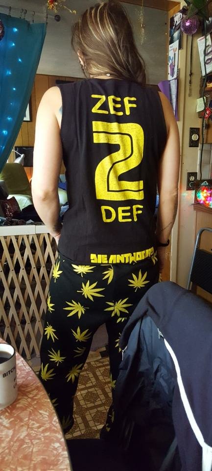 TapeFlip's tweet photo. When you accidentally wear a Die Antwoord tuxedo to bed and in the morning your mom thinks it's so funny she takes hella photos of you. https://t.co/txq40TcsjQ