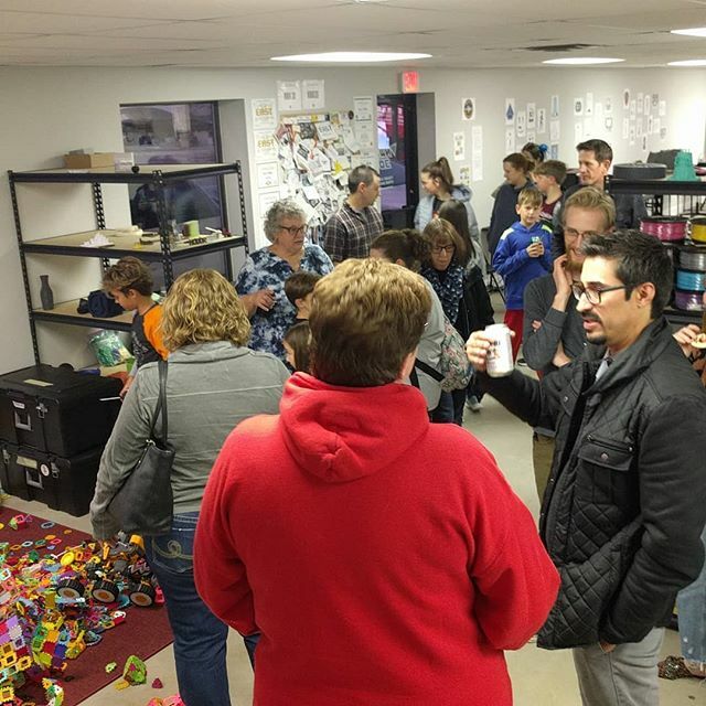 JoshVV's tweet photo. We had an awesome party last night! Thanks to everyone who stopped by to check out our new shop! We really appreciate the support!

@nwa3d #nwa3d #3dprint #3dprinting #3dprinted #grandopeningparty https://t.co/MnEJYtyaAk https://t.co/lC092tF0oh