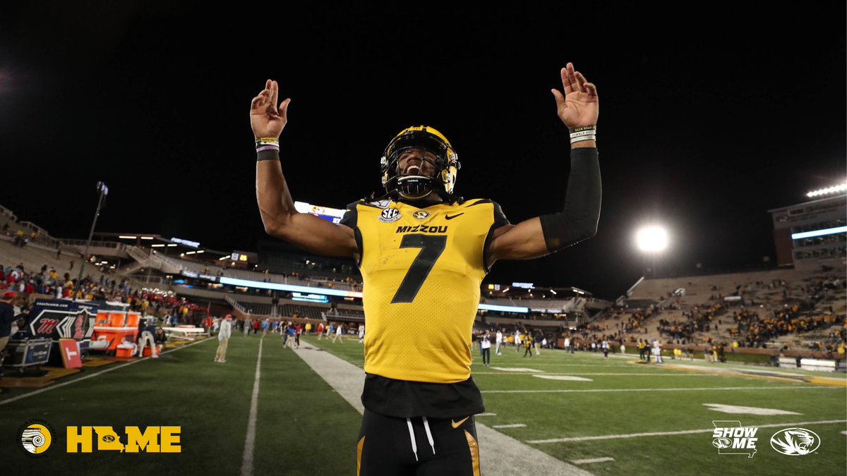 No better feeling 😁

#MIZ108HC | #ShowMe 🐯🏈