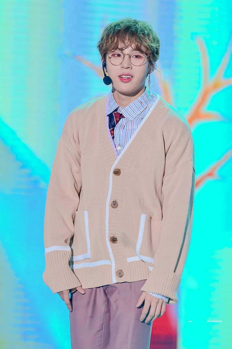 cloudsome_sw's tweet photo. 요정 옴팡이😿🧚‍♂️
인간이라기엔 너무 너무하니까

#하성운 #HASUNGWOON 

나 https://t.co/9vYh2klj1R
귀 https://t.co/ar1dsX1vG1
엽 https://t.co/YwIEPokcut
지 https://t.co/y0gWNRXFys

ㅇ https://t.co/uAZ7AMgjOZ