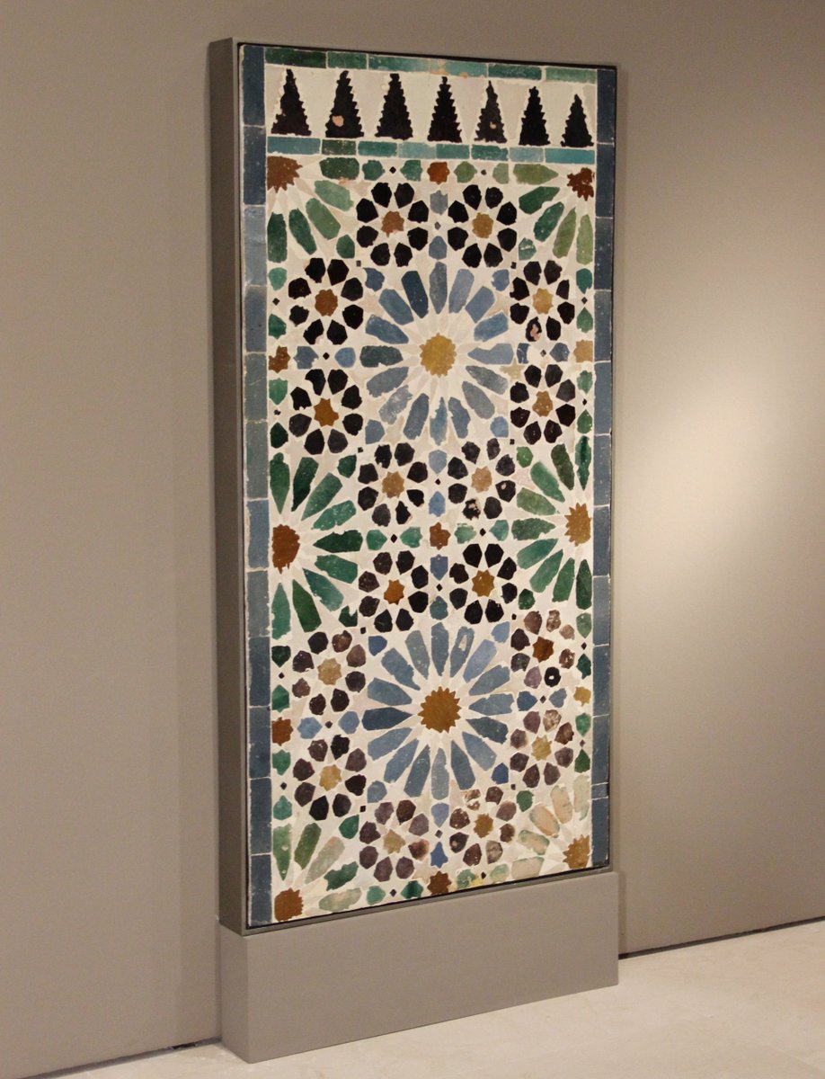 La fantasía orientalista de la pintura española del siglo XIX protagoniza la nueva exposición del <a href="/thyssenmalaga/">Museo Carmen Thyssen</a>, en la que se puede contemplar una obra del <a href="/MuseoAlhambra/">Museo de la Alhambra</a> ➡️ bit.ly/33rXkjW #FantasíaÁrabe