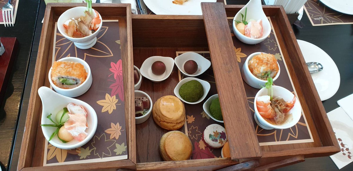 nomtuoy's tweet photo. Afternoon Tea  เก๋ๆ ��ไตล์ญี่ปุ่น ไม่ซ้ำใคร มี 2 แบบ ทั้งคาวและหวาน ที่ รรโอกุระ เพรสทีจ @aroii @KritPK3 @ThailandFanClub @tri333 @thaiteawthai_pk @FoodAndDrink_FD https://t.co/zVsqpv1VIm