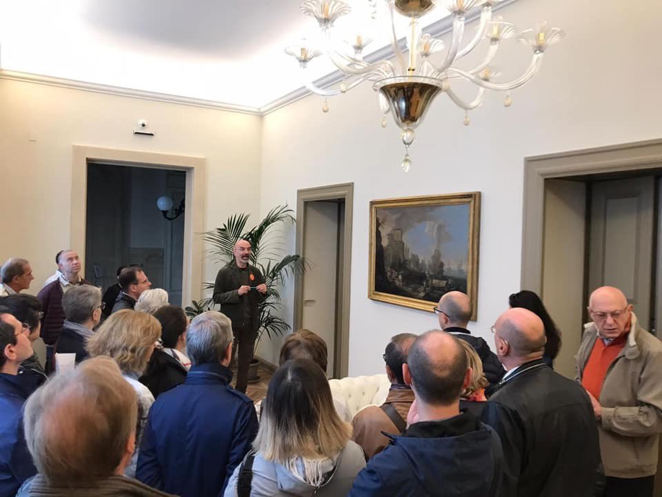 faimilano's tweet image. Di proprietà della famiglia Del Carretto, palazzo Melzi d’Eril venne acquistato nel 1805 dall’illuminato esponente dell'aristocrazia milanese di cui porta il nome. Volete saperne di più? Andate a visitarlo con i nostri volontari oggi durante le #giornateFAI d’autunno