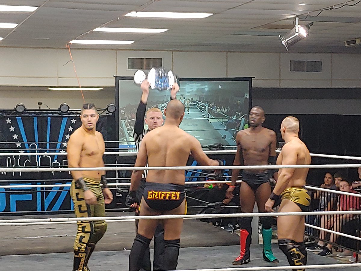NateConcrete's tweet photo. #TexasHorrorTour #DMFT4L #prowrestling https://t.co/GfVW0lbcEh